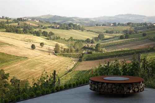 Wine Resort, Castelvetro, Modena, S412