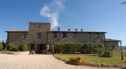 Farmhouses, Gualdo Cattaneo, Perugia, S367